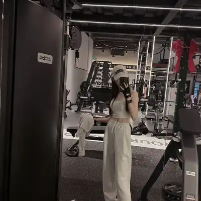 钟铭